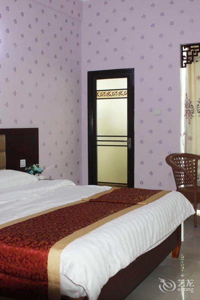 Ju Yuan Ge Hotel Санья Екстер'єр фото